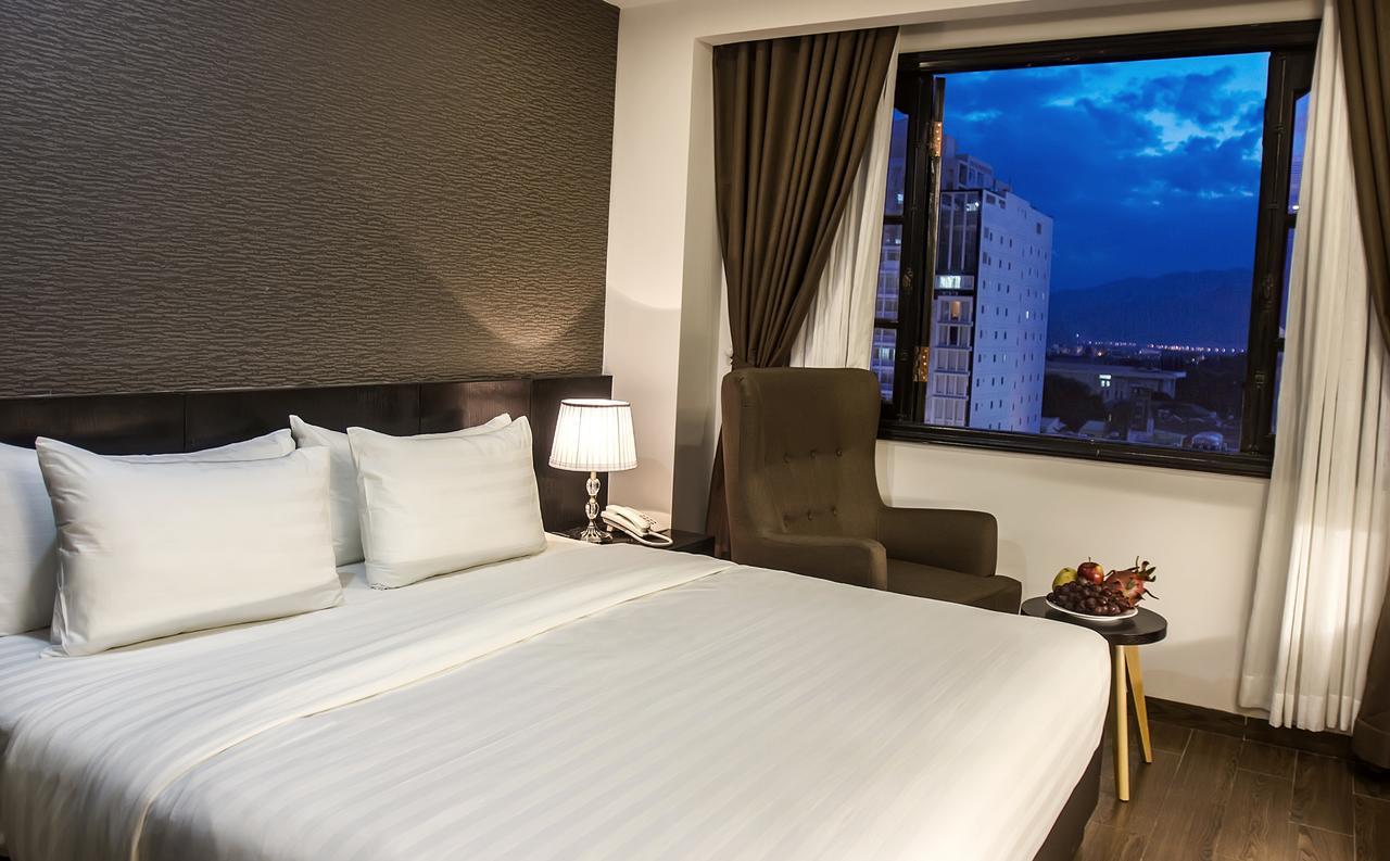 Golden Hotel Nha Trang Exterior photo